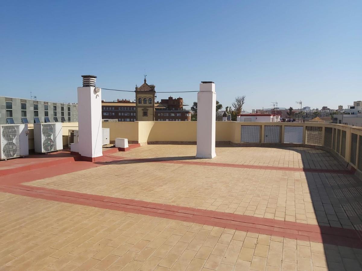 Misterhost San Bernardo Jardines De Murillo Σεβίλλη Εξωτερικό φωτογραφία